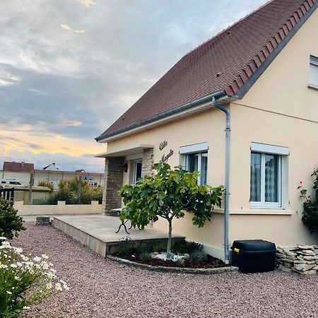 Villa Magulie, Le Calme En Bord De Plage Ver-sur-Mer Exterior photo